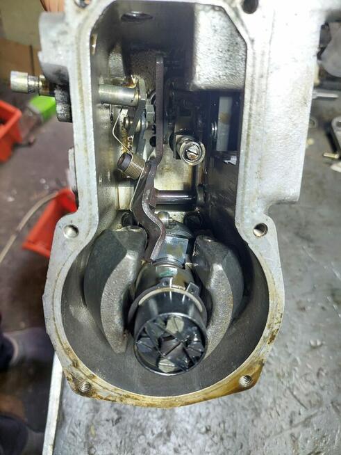 Regeneracja Pomp Wtryskowych Mercedes W113 Pagoda, W111