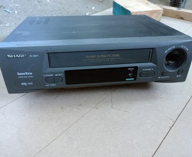 Magnetowid Sharp VC M311