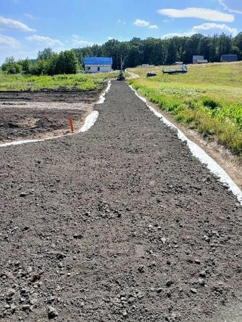 Rekreacyjna nad jeziorem Długim, dostęp do linii brzegowej