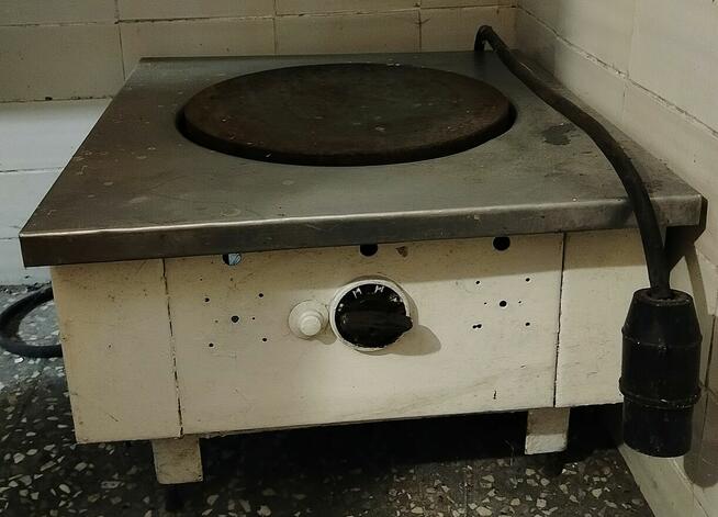 Sprzedam taboret elektryczny