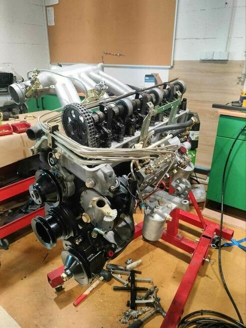 Regeneracja Pomp Wtryskowych Mercedes W113 Pagoda, W111