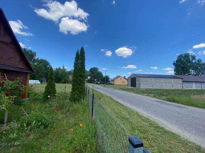 Malownicza działka z domem na sprzedaż 150 000zł