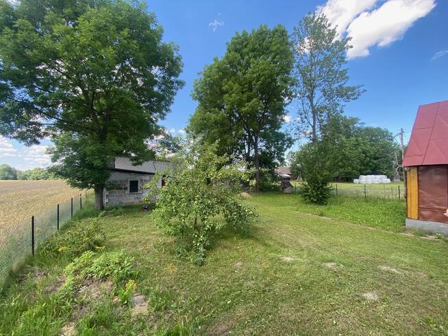 Malownicza działka z domem na sprzedaż 150 000zł