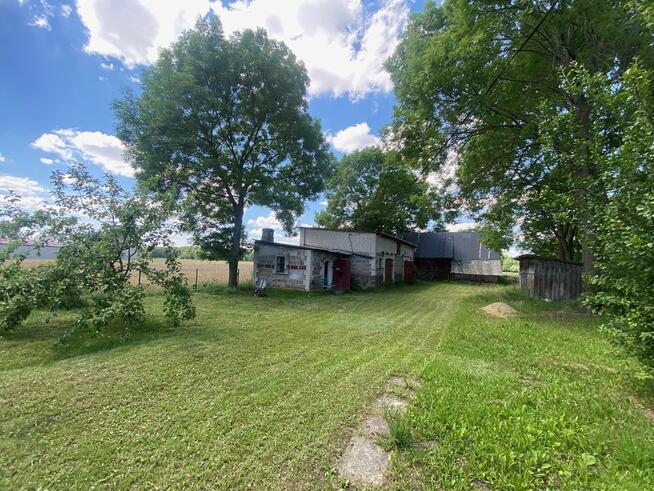 Malownicza działka z domem na sprzedaż 150 000zł