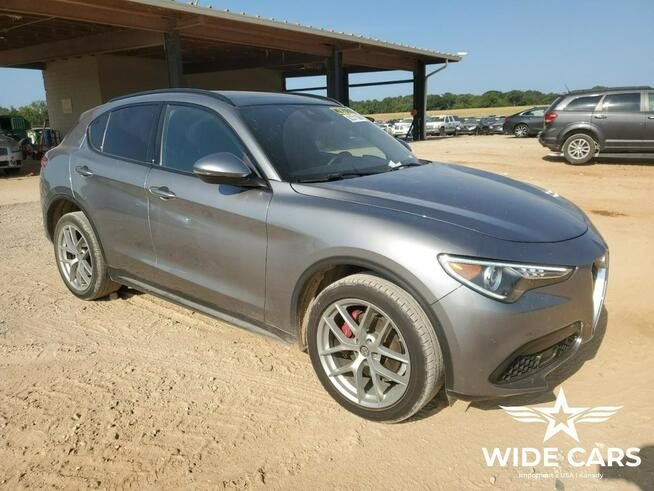 Alfa Romeo Stelvio TI Q4 Turbo 280HP