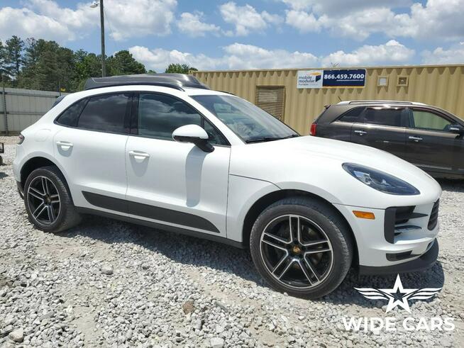 Porsche Macan Sport Chrono Package