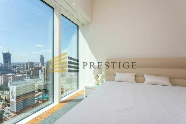 Piękny apartament na 27 piętrze w wieżowcu Złota44