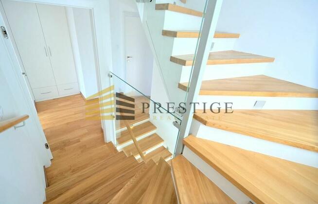 Piękny dom w zielonym zakątku Sadyby