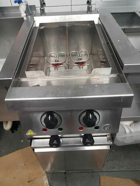 Serwis AGD i Gastronomii Wyparzarki GAZ pralki piekarniki