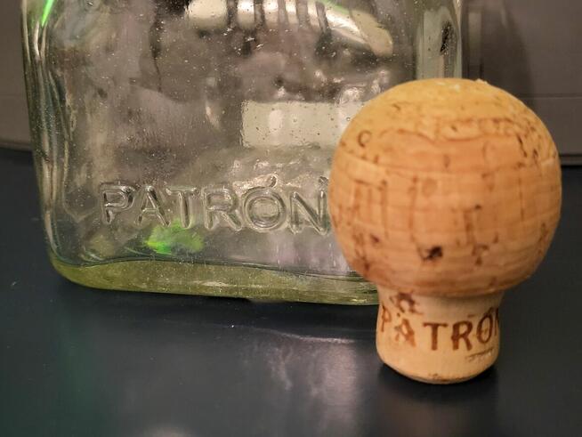 Silver Patrón z Certyfikatem 0,7l -PUSTA Kolekcjonerska