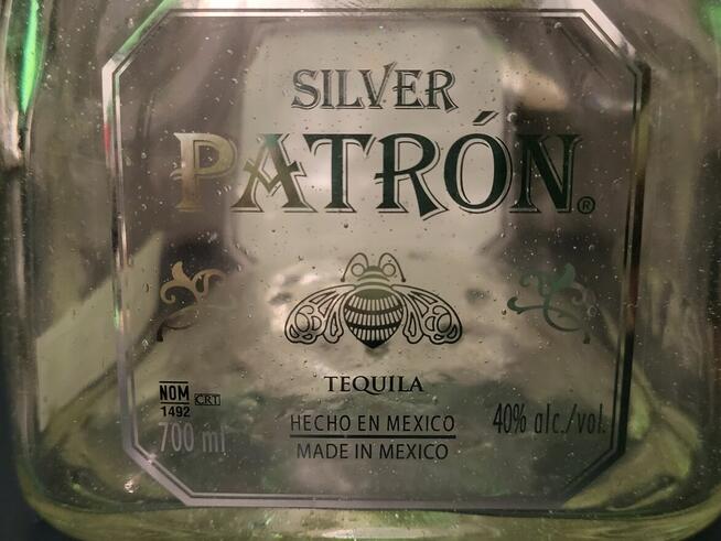 Silver Patrón z Certyfikatem 0,7l -PUSTA Kolekcjonerska
