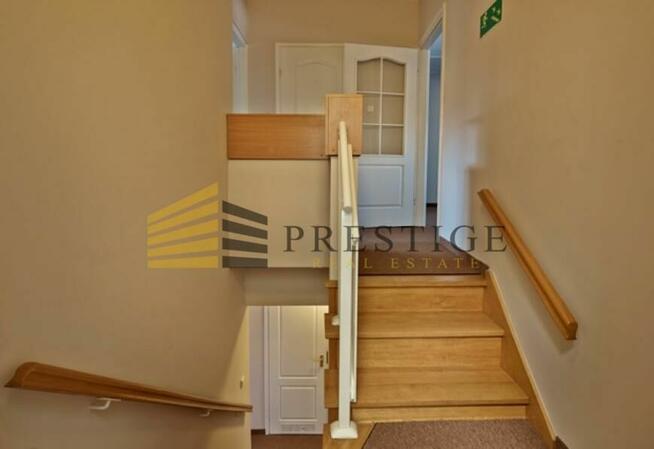 Dom na biuro blisko Metra Wilanowska