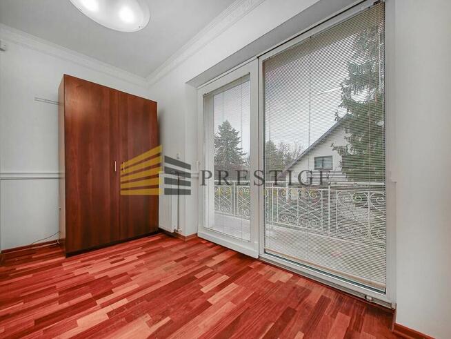 Atrakcyjny lokal z ogródkiem WILANÓW