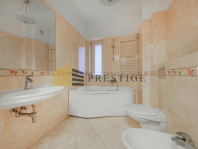 Atrakcyjny lokal z ogródkiem WILANÓW