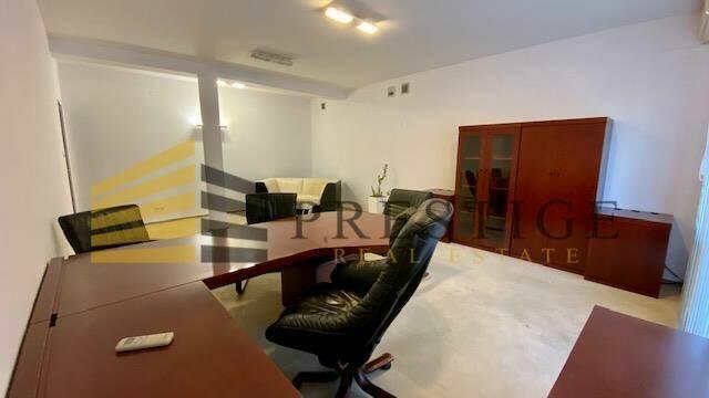 Dom wśród zieleni na cele IT - serwerownia