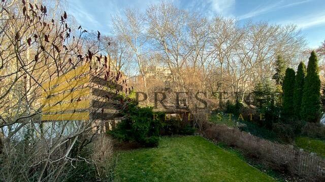 Dom wśród zieleni na cele IT - serwerownia