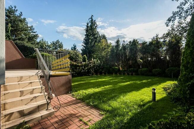 Komfortowy dom na Wilanowie. Super lokalizacja.