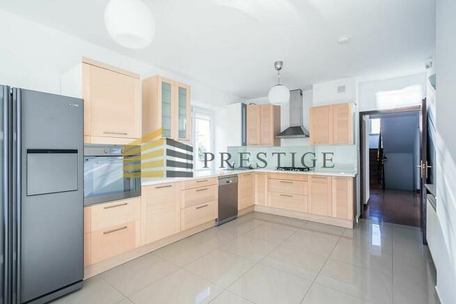 Komfortowy dom na Wilanowie. Super lokalizacja.