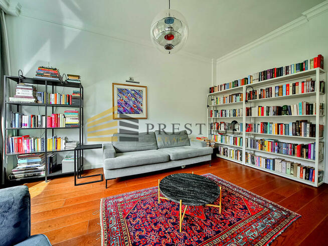 Mieszkanie/biuro w wyjątkowej kamienicy!