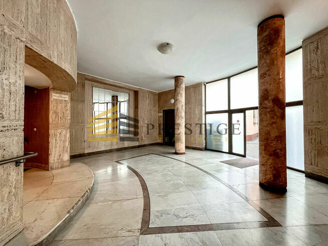 Mieszkanie/biuro w wyjątkowej kamienicy!