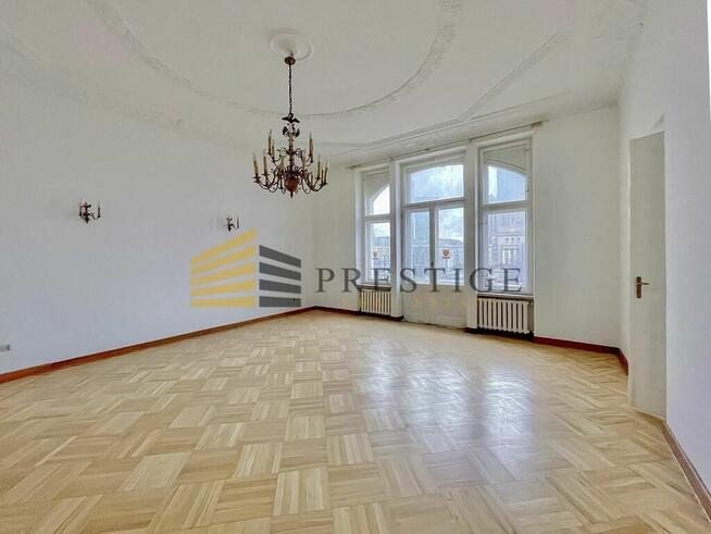 Niezwykle przestronny lokal Al. Jerozolimskie