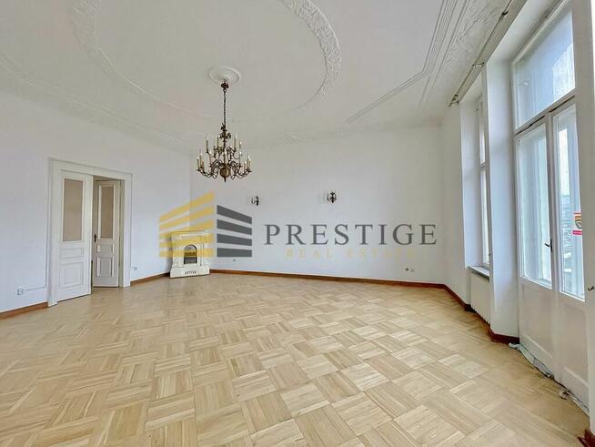 Niezwykle przestronny lokal Al. Jerozolimskie