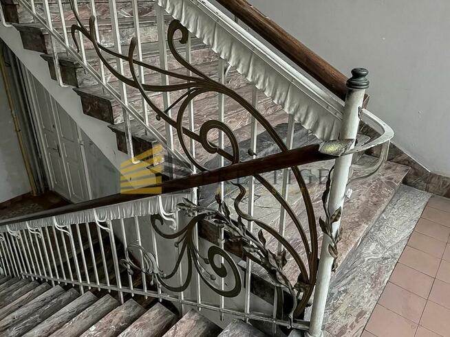 Niezwykle przestronny lokal Al. Jerozolimskie