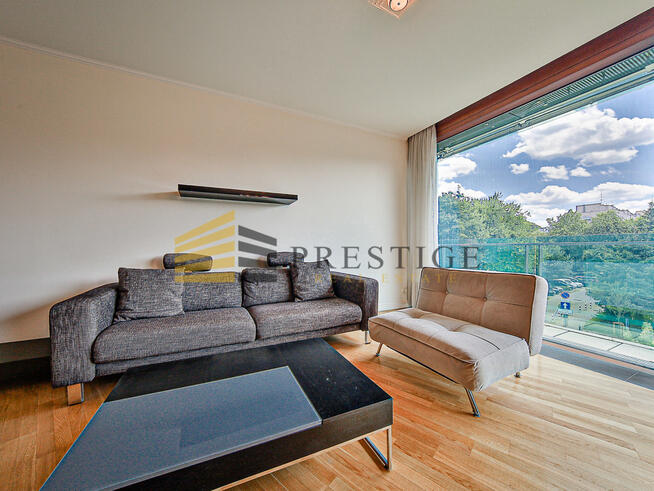 Apartament w wysokim standardzie w Centrum