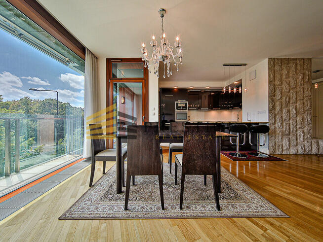 Apartament w wysokim standardzie w Centrum