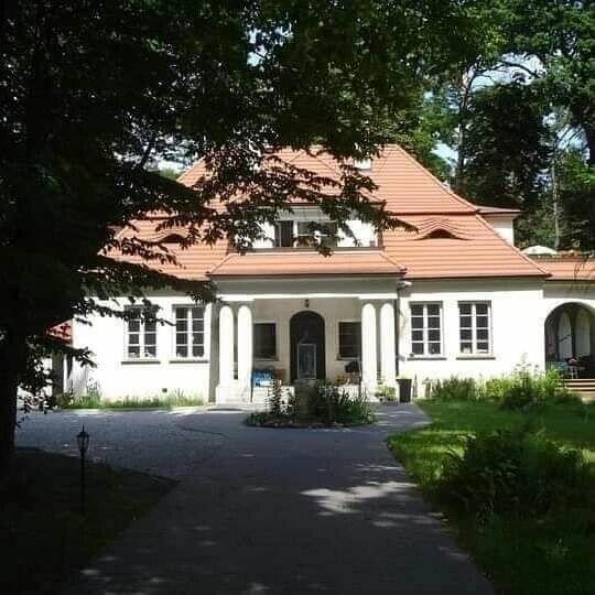 Zlecę załatwienie dotacji na dworek /oraz remont zewnetrzny