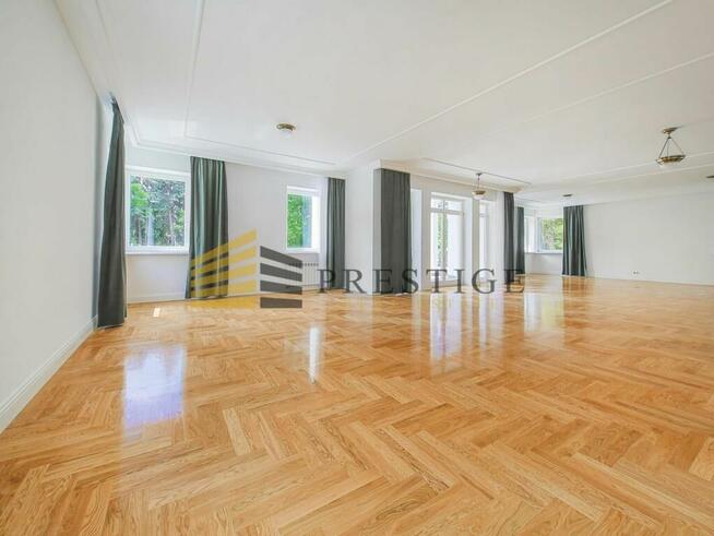 Prestiżowa okolica - luksusowy dom - duży ogród