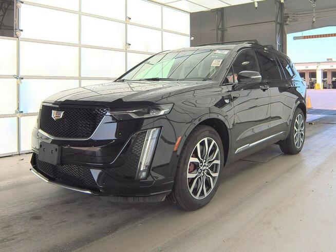 2024 Cadillac XT6 Sport