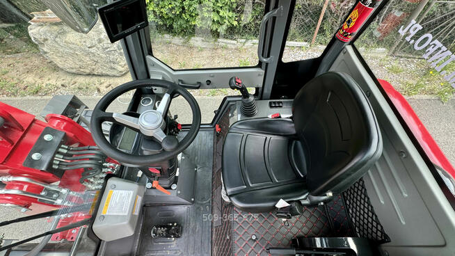 Ładowarka teleskopowa KMM 810T silnik Kubota