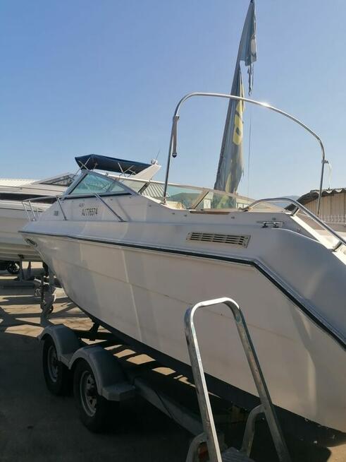 Sea Ray 230 motorowka