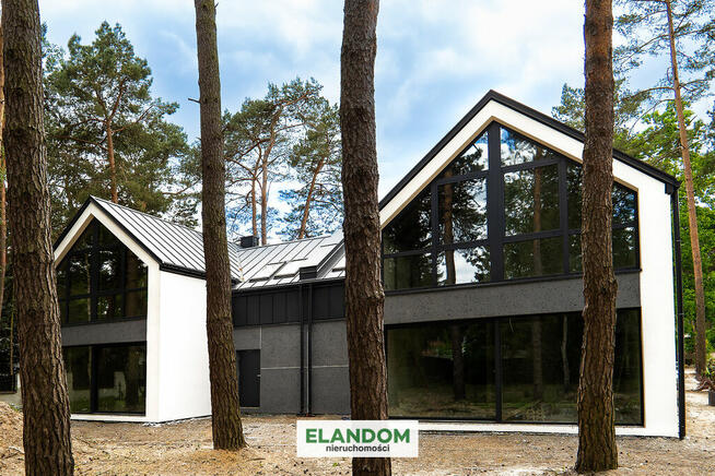 Nietuzinkowe domy w otulinie Parku Krajobrazowego