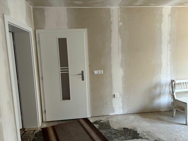 Zawada But – dwa domy o pow. 240 m2 i 120m2