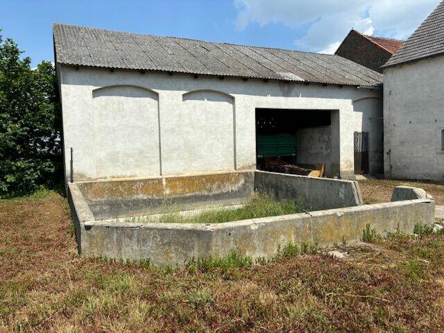 Zawada But – dwa domy o pow. 240 m2 i 120m2