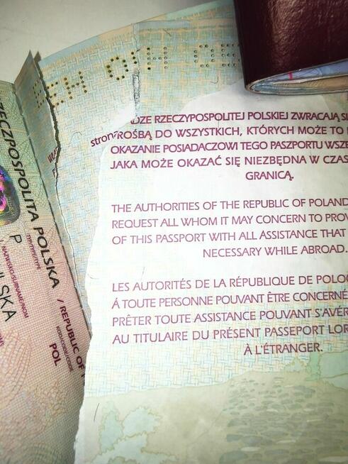 Naprawa paszportu, naprawy paszportów, wklejanie kartek itp.