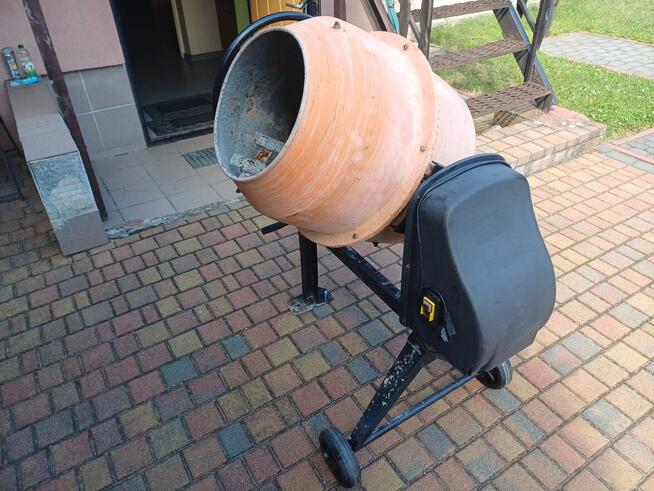 Wynajem betoniarki Buk 120L pod 230v