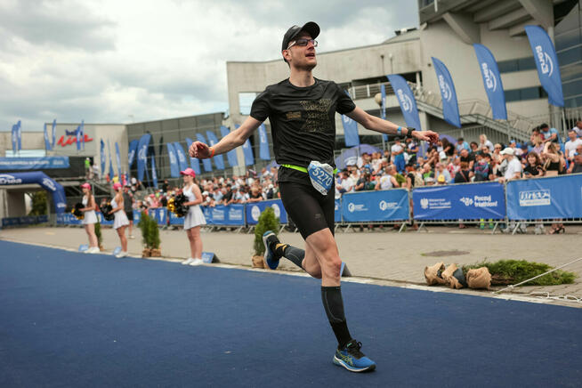 Fascynująca relacja z atrakcyjną kobietą