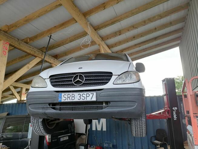 podnośnik 5T BUS osobowe na godziny wynajem stanowiska