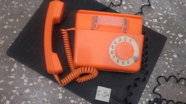 aparaty telefoniczne z tarczą - PRL