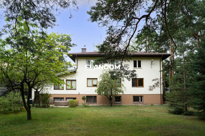 Dom dla wielopokoleniowej rodziny / Duża działka