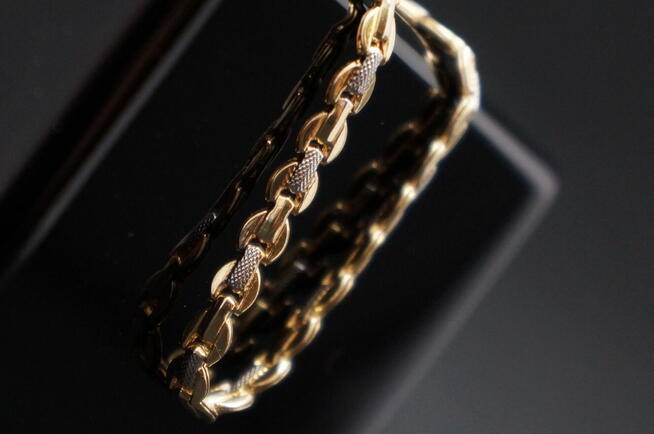 Pożyczki pod zastaw złota oraz skup złota – Najwyższe ceny!