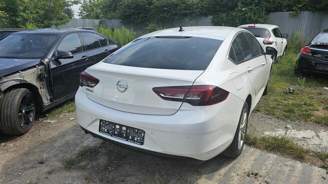 LAMPY TYŁ W KLAPĘ PRAWA LEWA OPEL INSIGNIA B 2017-2024r.