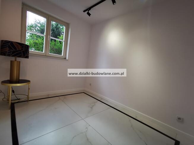 Ekskluzywnie wykończony bliźniak koło WUWA II