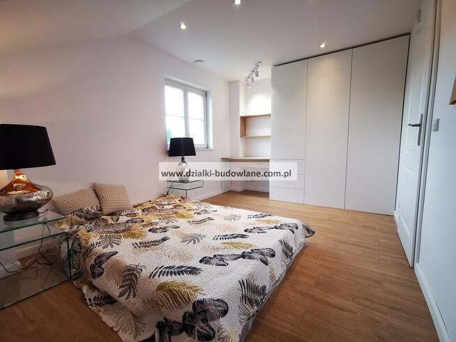 Ekskluzywnie wykończony bliźniak koło WUWA II