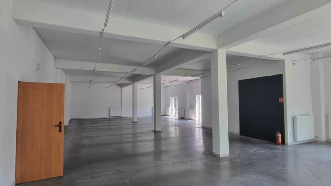 Lokal handlowy 200m2 lub połowa do wynajęcia w Cieszynie.