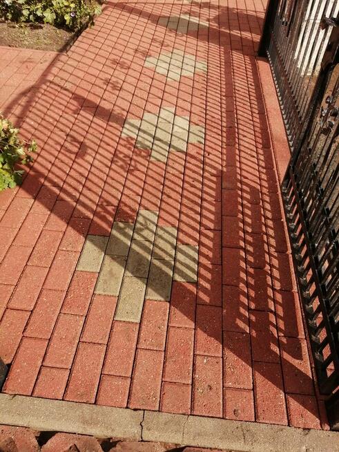 Mycie kostki brukowej, układanie polbruku, koszenie traw