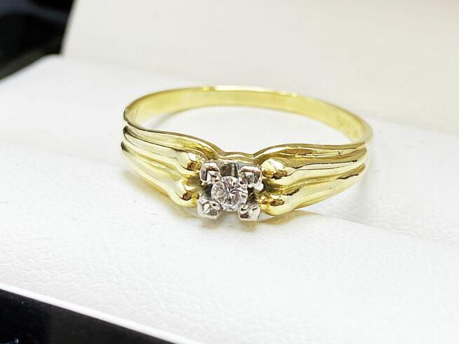 Pożyczki pod zastaw złota oraz skup złota – Najwyższe ceny!